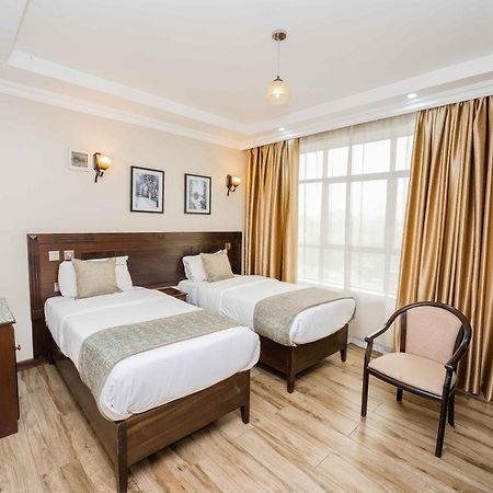 Hemak Suites Hotel ナイロビ エクステリア 写真