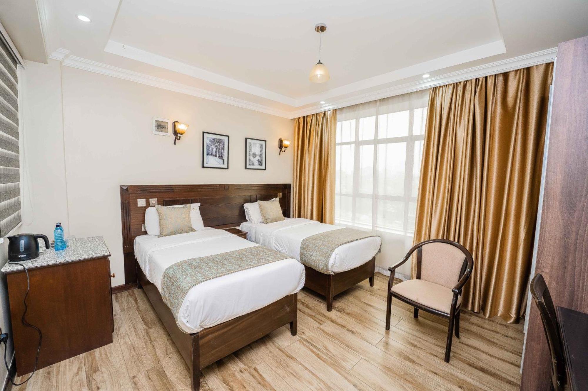 Hemak Suites Hotel ナイロビ エクステリア 写真