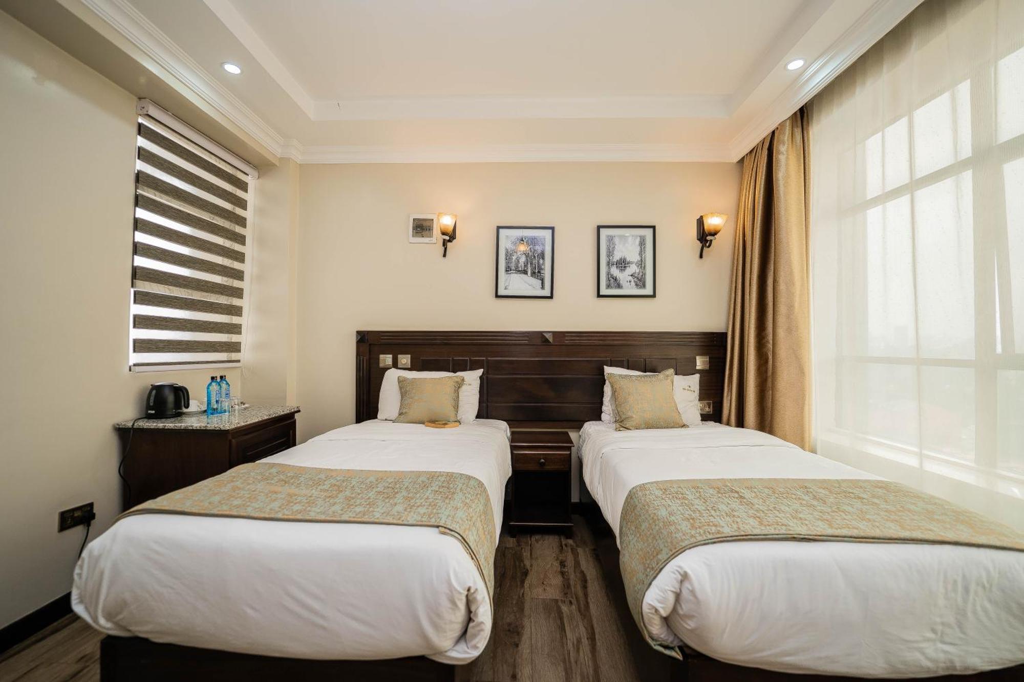 Hemak Suites Hotel ナイロビ エクステリア 写真