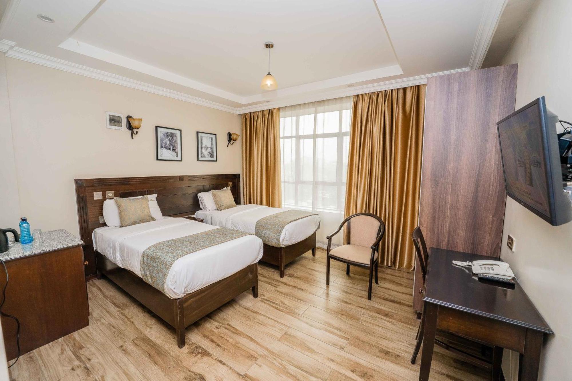 Hemak Suites Hotel ナイロビ エクステリア 写真