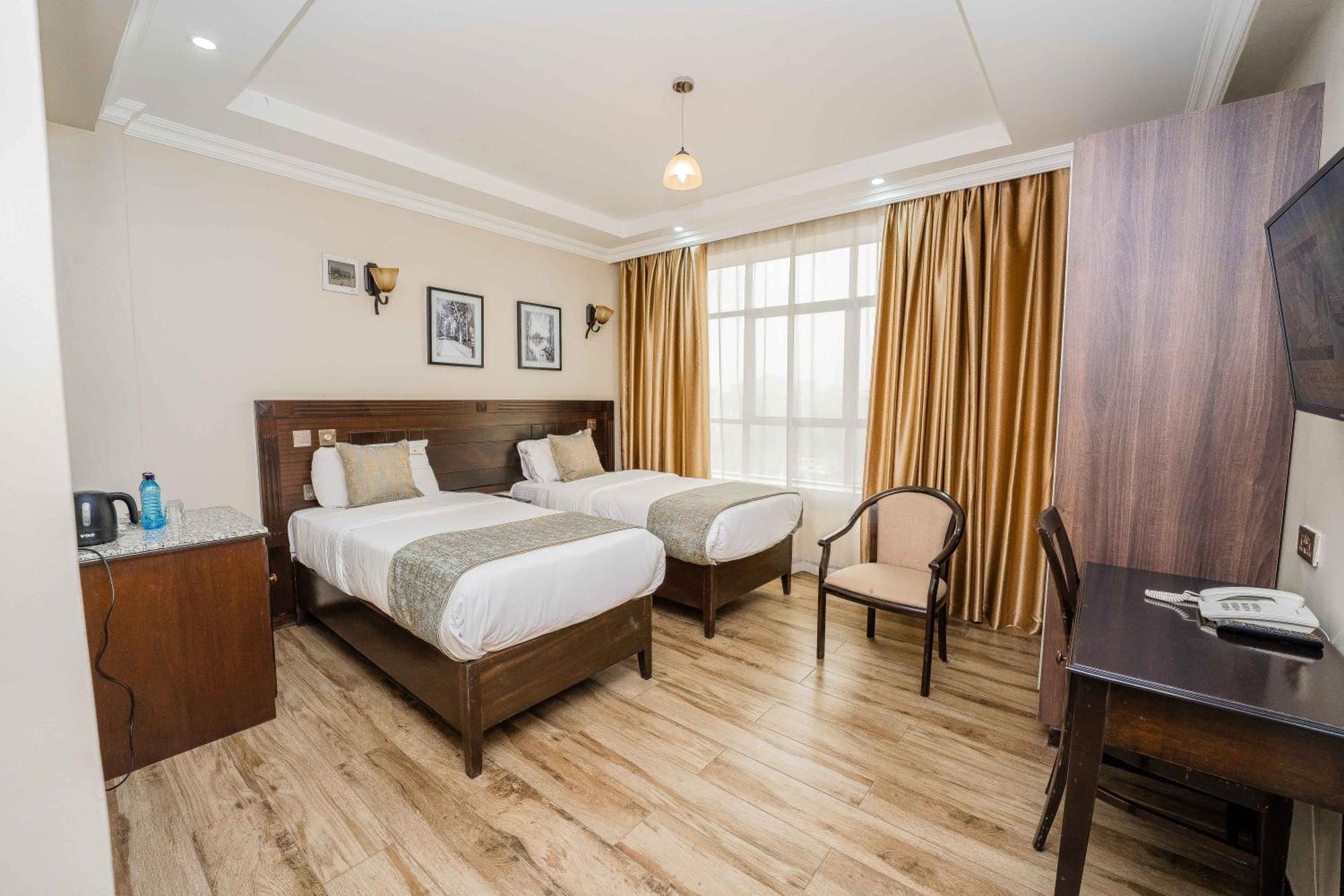 Hemak Suites Hotel ナイロビ エクステリア 写真
